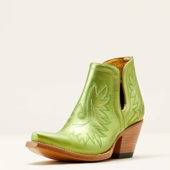 Ariat Womens Electric Green Dixon Western Boots/Booties | NEW/NEW in BOX!!🤠💚🤠 - Picture 3 of 8